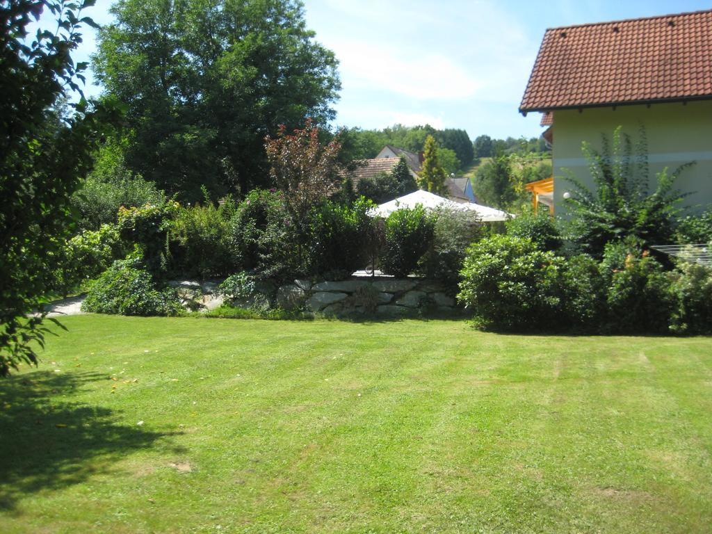 Ferienanlage Beatrix Stegersbach Extérieur photo